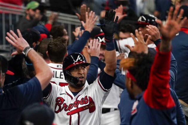 Atlanta Braves beat LA, advance to World Series for first time since 1999