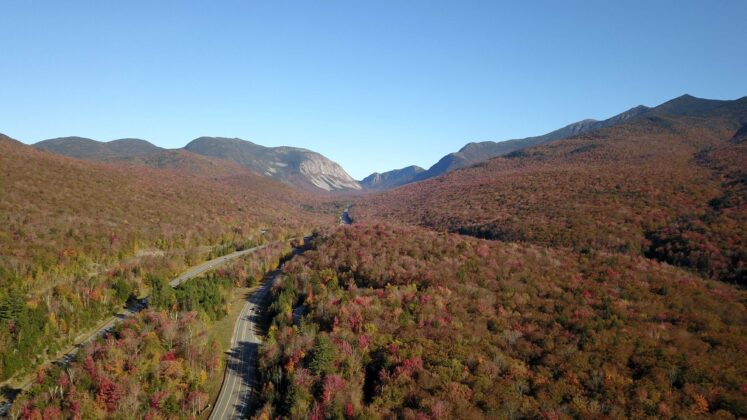 Massachusetts hiker collapses and dies in New Hampshire