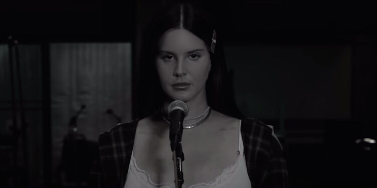 Watch Lana Del Rey Perform “Arcadia” on Colbert