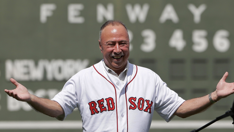 2 Minute Drill: Remembering Red Sox broadcaster Jerry Remy