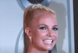 Britney Spears Shows Off Her Thong On The Gram
