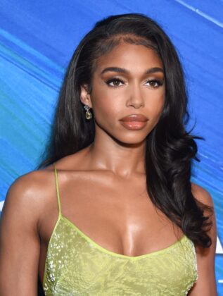 Lori Harvey Looks SPECTACULAR On Red Carpet . . . Fans Call Her ‘Perfection In A Dress’!!