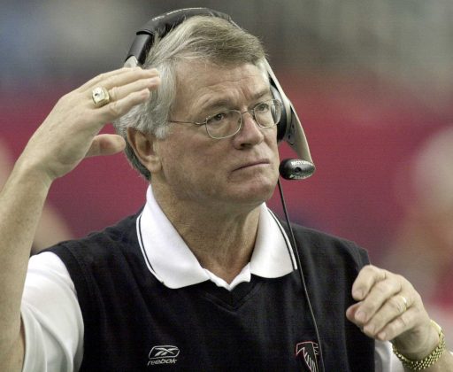 Former NFL coach and player Dan Reeves dies at 77