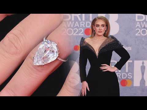 Adele Sets Off ENGAGEMENT Rumors Rocking MASSIVE Ring!