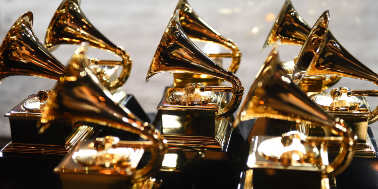 Join Pitchfork’s Live Blog of the 2022 Grammys