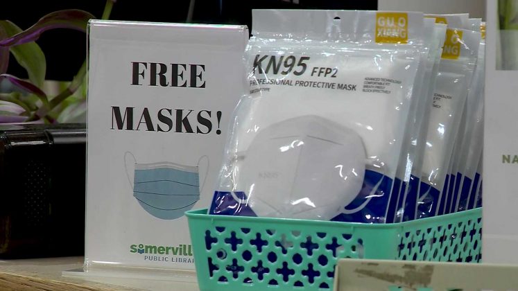 Mass. city giving out free face masks as COVID-19 cases increase