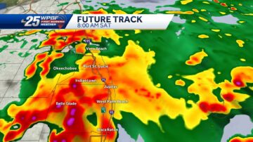 Tropical system struggling to organize, still expected to bring heavy rain to Florida