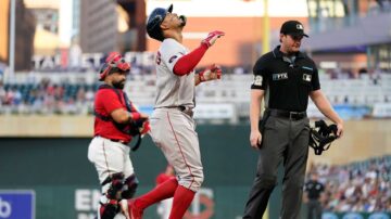Red Sox hang on, avoid sweep against Twins