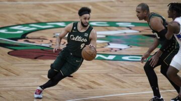 76ers look to clinch series against Boston