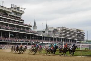 8th horse dies at Churchill Downs after suffering an injury