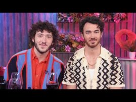 Kevin and Franklin Jonas REVEAL Which Bro Is the Best Looking