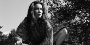 Mitski Announces Acoustic Tour, Shares New Songs “Star” and “Heaven”: Listen