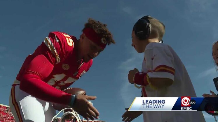 Young fan with rare disorders enjoys dream day at NFL stadium