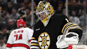 Bruins battered by Hurricanes, win streak stopped at 4