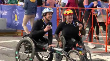 Marathon champ Hug, Britain’s Cooper top wheelchair divisions in Boston 5K