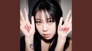 Lee Youngji Wants to Spotlight Her ‘Musician Mode’ & Get Drunk With Fans on First U.S. Tour