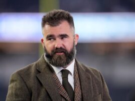 Jason Kelce will host late-night show on ESPN beginning final week of NFL season