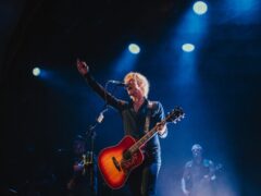 Review & setlist: Guns N’ Roses bassist Duff McKagan revels in Paradise return