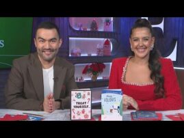 Hallmark Makes the Holidays Easy With Personalized Card Greetings