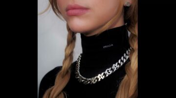 How Hailey Knox Pivoted From Viral Acoustic Pop to Experimental R&B: ‘I Don’t Like To Box Myself In’