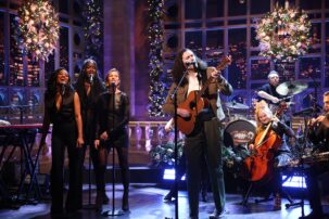 Hozier Plays the Pogues’ “Fairytale of New York” on Saturday Night Live: Watch