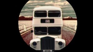 Oasis Announce 25th Anniversary Edition of ‘Standing on the Shoulder of Giants’ LP In Advance of Reunion Tour