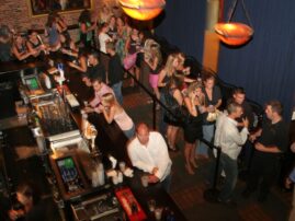 Mass. Senate backs local control of liquor licenses