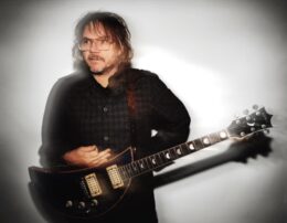 Jeff Tweedy Shares Video for New Song “Lou Reed Was My Babysitter”: Watch