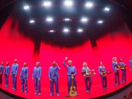 Review & setlist: What the world needs now is more David Byrnes