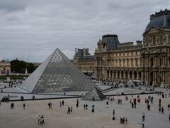 Thieves strike Louvre in brazen jewel heist, museum shuts