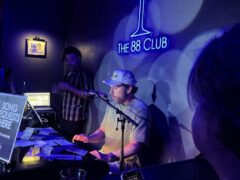 Watch Charlie Day play ‘Dayman’ at Boston piano bar
