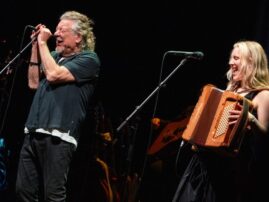 Review & setlist: At the Shubert, Robert Plant’s quest to keep evolving was on full display