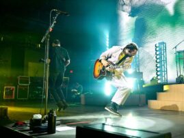 Watch: Noah Kahan performs new, unreleased song ‘Deny Deny Deny’