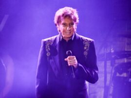 Barry Manilow to have surgery for early-stage lung cancer and postpones January concerts
