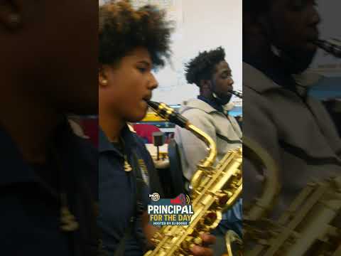 Music in session @1dessdior conducts @dp.bronxprephigh as Principal For The Day 🎶‼️
