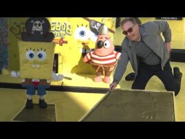 SpongeBob SquarePants Gets Hands and Footprints Cemented in HOLLYWOOD!