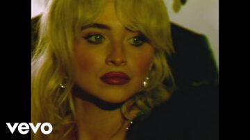 ‘The Muppet Show’ Returns: Sabrina Carpenter Guest Stars Opposite Miss Piggy in Disney+ Trailer