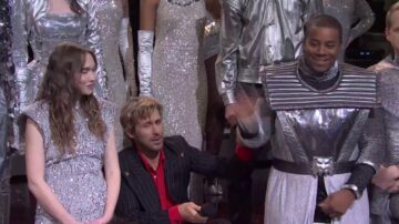 Harry Styles Makes Surprise Cameo During Ryan Gosling’s ‘SNL’ Monologue