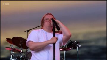 Lewis Capaldi on Bouncing Back From ‘Detrimental’ Burnout & His Next Chapter: ‘I Don’t Want to Phone In Anything Ever Again’
