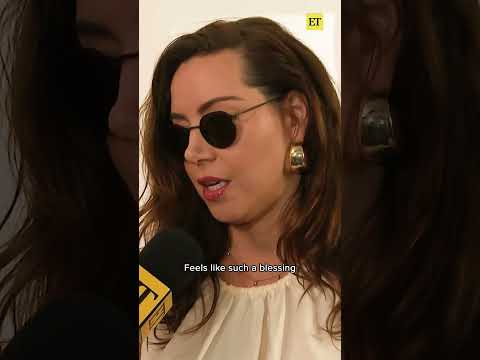 #aubreyplaza is recruiting #susansarandon to help with her birth