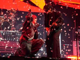 Review & setlist: 5 Seconds of Summer keep the fans at the center of an unforgettable show
