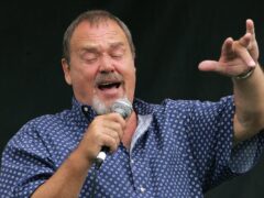 David Clayton-Thomas, powerhouse lead singer of Blood, Sweat & Tears, dies at 84