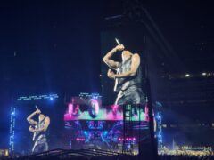 Review: Usher and Chris Brown’s ‘R&B Tour’ at Gillette Stadium was the best of both worlds