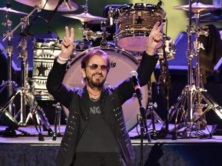 Review & setlist: Ringo Starr takes Boston by storm, with a little help from his friends
